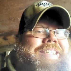 Meet your Posher, Corey